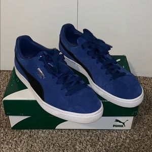 Puma Sneakers